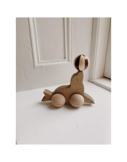 KONGES SLOJD - Rolling sea lion