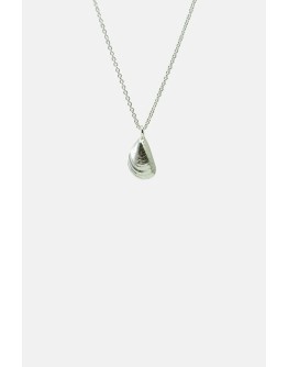 STUDIO MHL - Necklace Tiny Mussel Silver