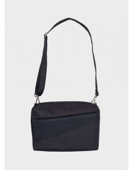 SUSAN BIJL - The New Bum Bag Medium - Black & Black 